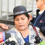 Diputada Gloria Callisaya defiende el respeto al curul de los diputados