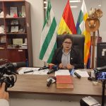 Diputada López pide al ministro de Educación y al Magisterio sentarse a negociar para solucionar el conflicto