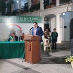 Presidente de la Cámara Baja participa de sesión de honor en Santa Cruz por el mes aniversario