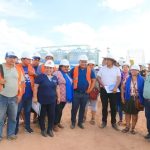 Autoridades inspeccionan construcción de infraestructura productiva en el Chaco