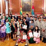 Legisladora participa de la entrega de reconocimientos a niñas y niños destacados de la ciudad de La Paz