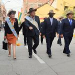 Parlamentaria participa de los actos protocolares en su 39 aniversario del municipio de Colcapirhua