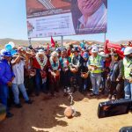Autoridades inauguran construcción de la carretera doble vía Oruro-Challapata