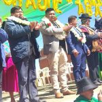 Unidad Educativa en municipio de San Andrés de Machaca recibe reconocimiento por aniversario