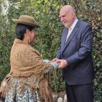 Autoridad legislativa participa de ceremonia por la independencia de la República Federativa del Brasil