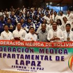 Federación médica de La Paz recibe reconocimientos de la Cámara de Diputados