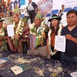 Parlamentaria participa de firma de acuerdo en favor del municipio Punata