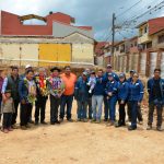 Jefe de Bancada de Santa Cruz y Director de la UPRE colocan la piedra fundamental del Nuevo Mercado de Vallegrande