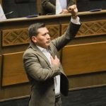 En sesión plenaria, posesionan a Guiver Aymuro como diputado suplente por Chuquisaca