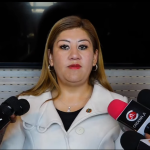 Diputada Gómez inspecciona unidades educativas afectadas por bloqueos y con casos de influenza