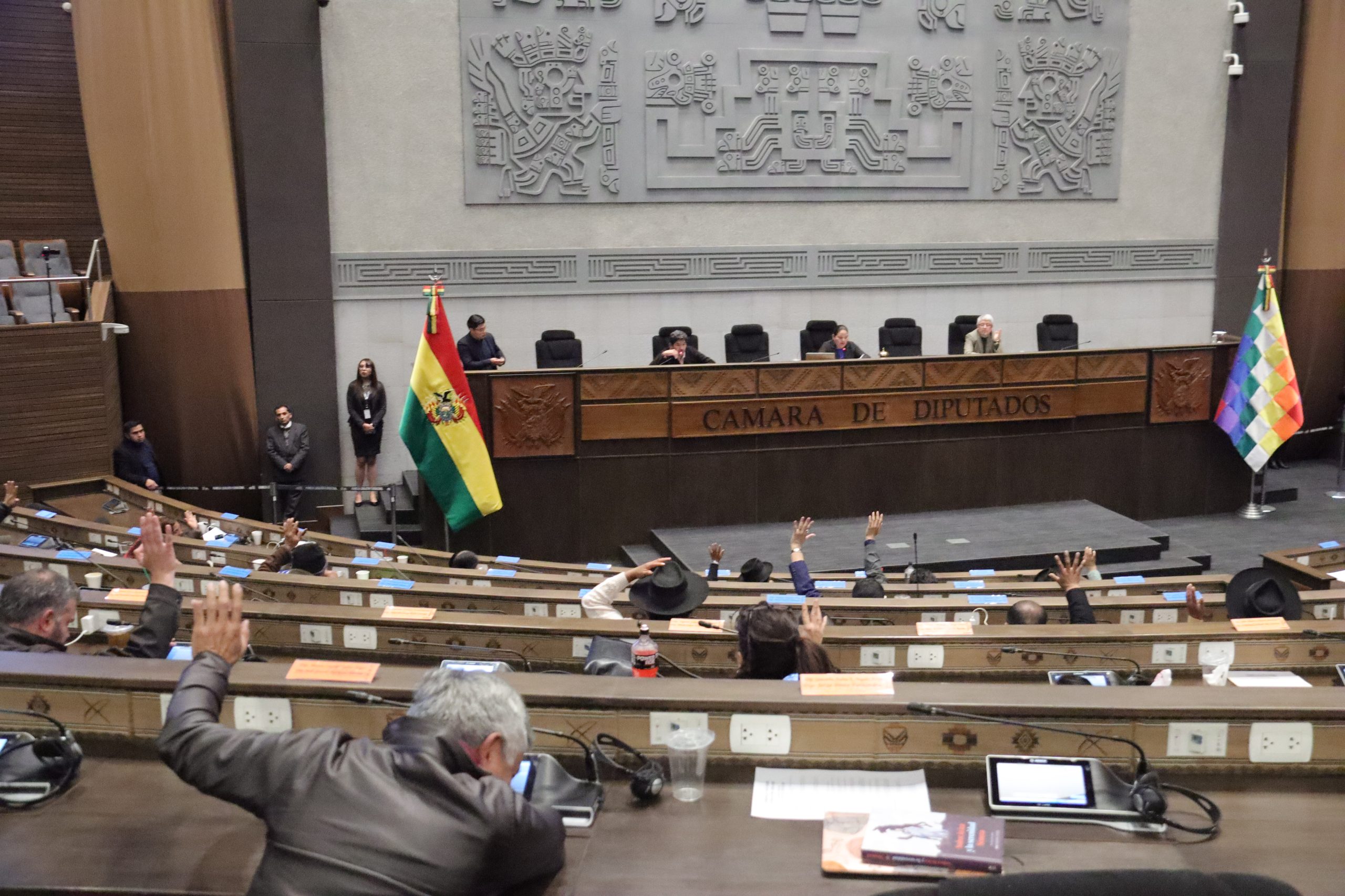 Diputados aprueban reconocimiento grados académicos con Rusia