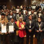 Legislativo distingue a maestros y administrativos de Ancoraimes por su compromiso con la educación