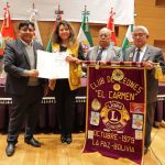 Legislativo distingue a personalidades e instituciones paceñas en conmemoración al Bicentenario de Bolivia