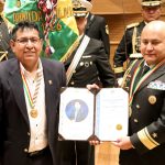 Personalidades e instituciones reciben la distinción en ‘Honor al Mérito del Bicentenario’ de la Cámara de Diputados