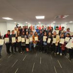 Periodistas y comunicadores son distinguidos por su labor y dedicación en el Bicentenario de Bolivia