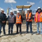 Diputados acompañan inicio del vaciado de pavimento rígido en la obra de ampliación de la vía Senkata–Apacheta