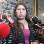 Cuestionan que candidatos viajen al extranjero a buscar recursos cuando hay créditos pendientes en el país