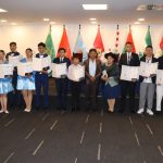 Medallistas de olimpiada de matemáticas reciben distinciones de la Cámara de Diputados