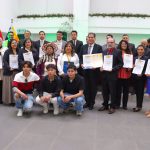 Legislativo reconoce a personalidades e instituciones en vísperas del 477 aniversario de La Paz