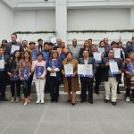 Confederación de Gremiales de Bolivia recibe distinción por su compromiso con los derechos del sector laboral