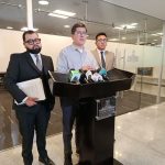 Diputado Pino anuncia acción popular contra BOA, la ATT y el Ministerio de Obras Públicas por las falencias en el transporte aéreo