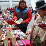 Diputados revalorizaron la tradicional Feria de la Alasita con una exposición de miniaturas