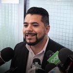 Diputado denuncia hallazgo de heces fecales y medicamentos vencidos en almacenes de la CNS